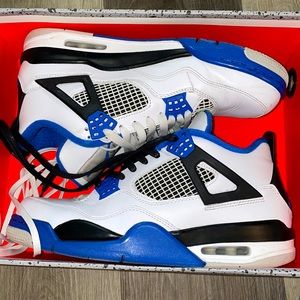 Mens Jordan’s Motorsport 4s size 9.5